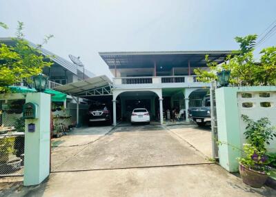 House for sale 3 bedroom 3 bathroom Watgate Chiangmai