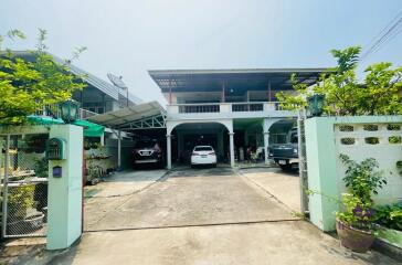 House for sale 3 bedroom 3 bathroom Watgate Chiangmai