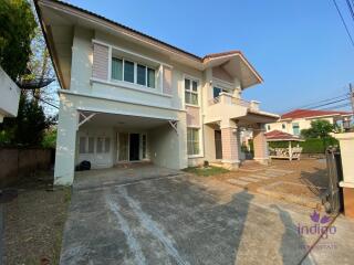 Beautiful large 3 bedroom house for sale in Moo Baan Wararom Kaew Nawarat Doi Saket Chiang Mai