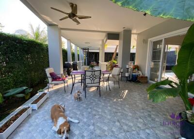 Wonderful property with 2 houses and a private pool on a large plot of land 3 bedroom at Koolpunt Ville 15 Park Avenue Chiangmai