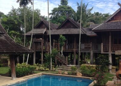 House for sale opposite Four Seasons Resort Rimtai Maerim Chiang Mai