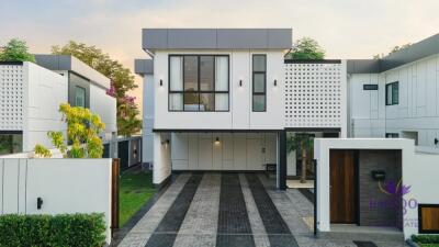 New Project Pool Villas in Ban Wang Tan Hangdong 4 Bedrooms Chiang Mai