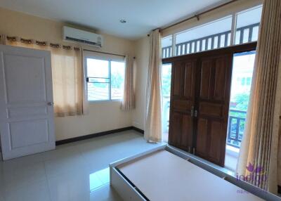 For Sale 3 Bedroom House for Sale in Sansai Close to Central Festival Chiang Mai