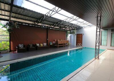 Contemporary Single Storey 4 Bedroom Pool Villa For Sale in Chiang Mai City