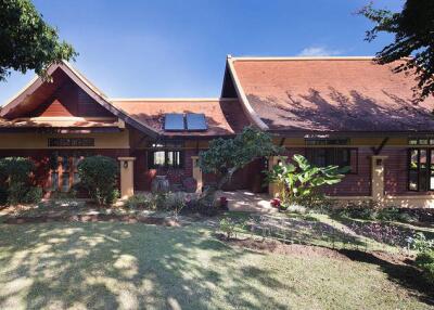 Beautiful 3 Bedroom Home in the Mountains in Mae Rim For Sale