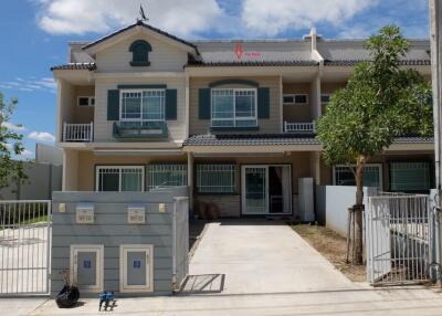 For Sale  2 Bedroom Townhouse For Sale At Villagio Sansai Chiang Mai