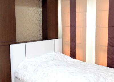 Spacious 2 Bedroom Condo For Sale Near Meechok Plaza Muang Chiang Mai