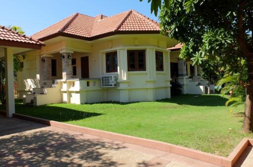 Immaculate 3 Bedroom Pool Villa For Sale in Sankamphaeng Chiang Mai