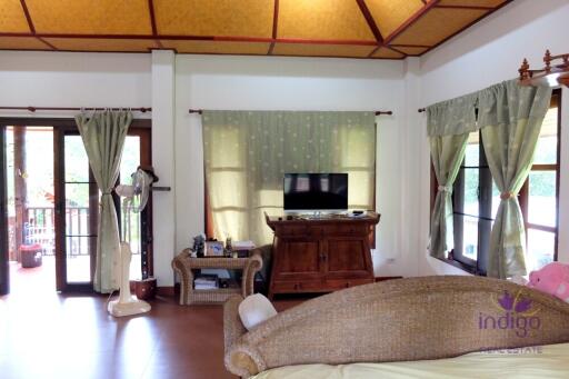 Large Resort Style Property in Mae Taeng For Sale