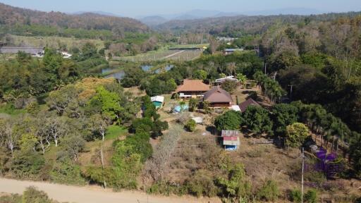 Large Resort Style Property in Mae Taeng For Sale