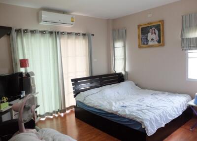 Furnished 3 Bedroom Family Home For Sale in San Kamphaeng