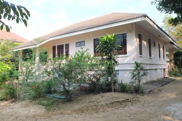 Partly Furnished 3 Bedroom House For Sale in Baan Ti Lamphun