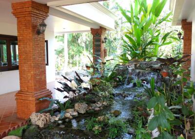 Grand 3 Bedroom Contemporary Lanna Style for Sale In San Kamphaeng Chiang Mai