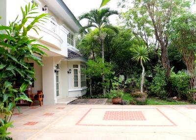 Spacious 3 Bedroom Family Home For Rent Land and Houses Sansai Mae Jo Chiang Mai