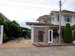 Luxury 3 Bedroom Family Home in Exclusive Community For Sale Sansai Chiang Mai