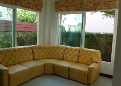 Fully Furnished 3 Bedroom House for Sale at Moo Baan Vararome Kaew Nawarat Doi Saket Chiang Mai