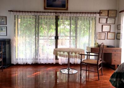 Well maintained 6 Bedroom Property For Sale Lakeview Park 2 Sanphiseur Muang Chiang Mai