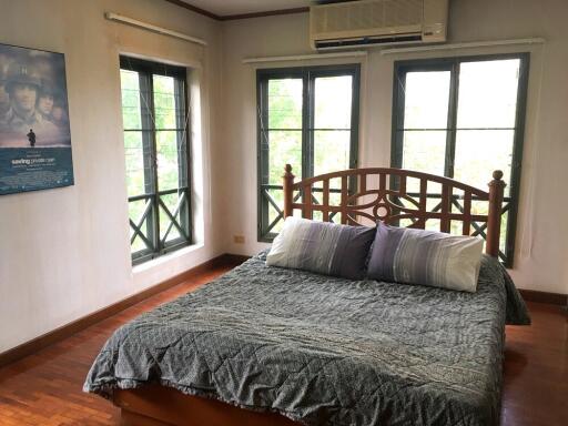 Well maintained 6 Bedroom Property For Sale Lakeview Park 2 Sanphiseur Muang Chiang Mai