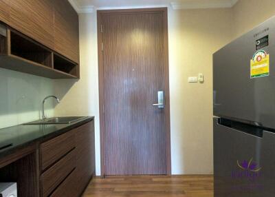 For Sale Immaculate 1 Bedroom Condo Near Meechok Plaza Muang Chiang Mai