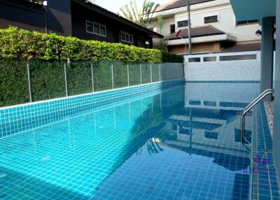 For Sale Immaculate 1 Bedroom Condo Near Meechok Plaza Muang Chiang Mai