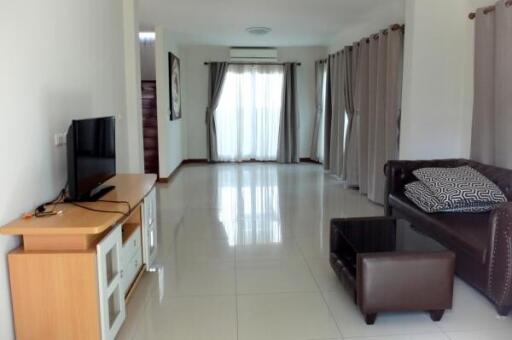 Property Chiang Mai Nice and Neat 3 Bedroom House for Sale Gated Community