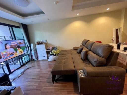 Real Estate Chiang Mai Fully Furnished 1 Bedroom Condo Mountainfront Muang