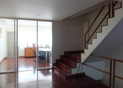 5 Storey Commercial Building For Sale Mahidol Road Chiang Mai City