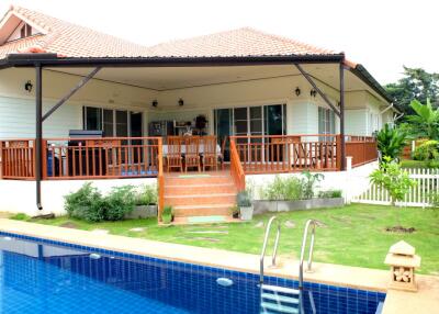 Four Bedroom House with Private Pool For Sale Near Kad Farang Chiang Mai