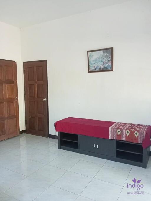 Cosy and Comfortable 2 Bedroom Home in Sanphiseur Area Near Chiang Mai City