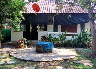 Cosy and Comfortable 2 Bedroom Home in Sanphiseur Area Near Chiang Mai City