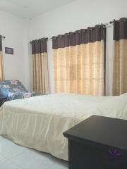 Cosy and Comfortable 2 Bedroom Home in Sanphiseur Area Near Chiang Mai City