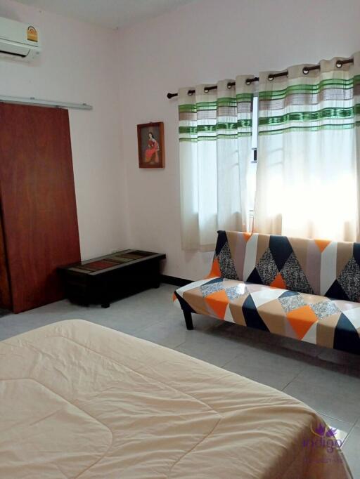 Cosy and Comfortable 2 Bedroom Home in Sanphiseur Area Near Chiang Mai City