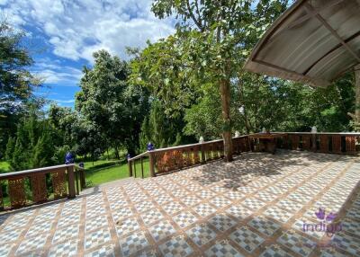 Lovely 1-2 bedrooms split level home amongst trees. The house is on a large property in Mae Rim with a few other houses. Mae Rim Chiang Mai