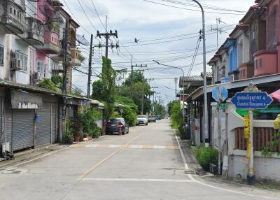 Residential neighborhood view