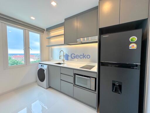 1 Bedroom Condo in Center Condotel South Pattaya C011910