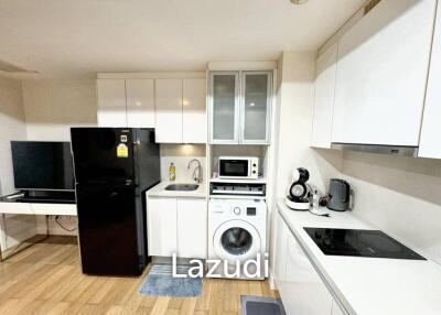 1 Bed 1 Bath 41 SQ.M Collezio Sathorn-Pipat