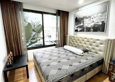 1 Bed 1 Bath 41 SQ.M Collezio Sathorn-Pipat