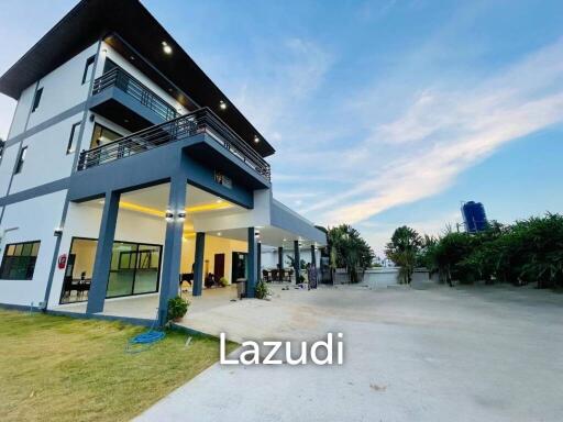 Luxury Modern 5-Bedroom Villa in Bo Phut Ko Samui