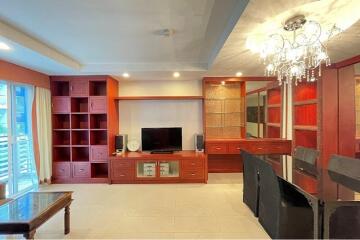 "Luxurious 2BR Condo in Central Watthana - Avenue 61"