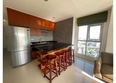 Beautiful River Views - 2 Bedroom nr BTS Phra Kanong