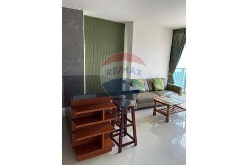 Beautiful River Views - 2 Bedroom nr BTS Phra Kanong