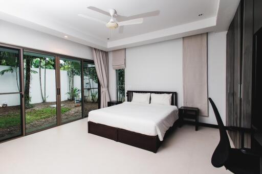 BAN22301: Stunning 3-Bedroom Villa in Phuket, Bang Tao for Sale and Ready to move in