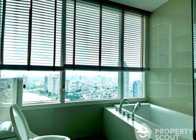 3-BR Condo at Menam Residences in Wat Phraya Krai