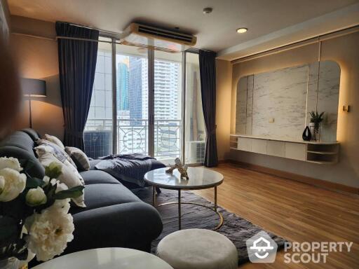 2-BR Condo at Asoke Place near MRT Sukhumvit