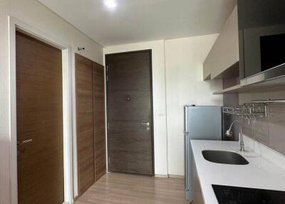 1-BR Condo at Rhythm Phahon-Ari near BTS Saphan Khwai