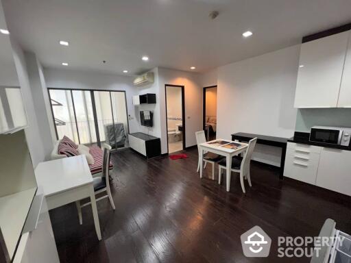 1-BR Condo at Ideo Q Phayathai near BTS Phaya Thai