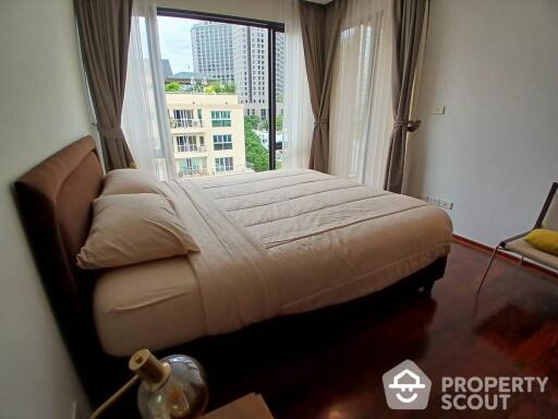 1-BR Condo at Noble 09 Ruamrudee near BTS Phloen Chit