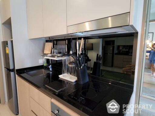 1-BR Condo at Noble Ploenchit near BTS Phloen Chit