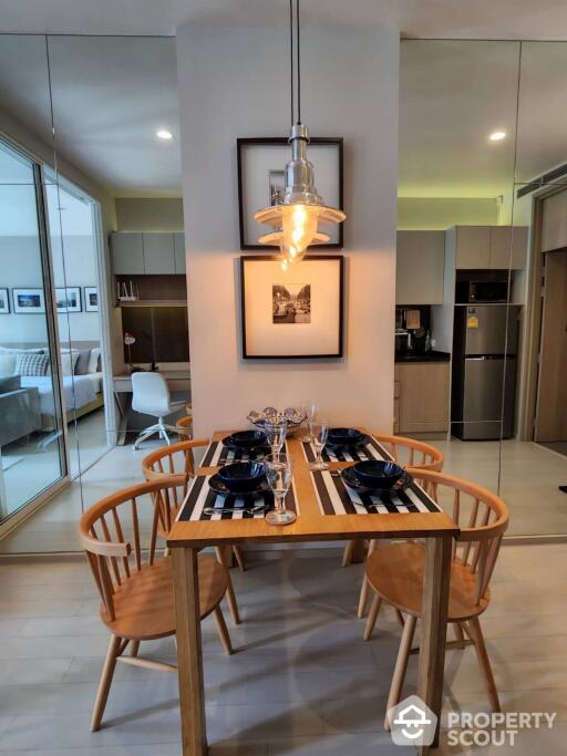 1-BR Condo at Noble Ploenchit near BTS Phloen Chit