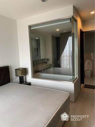 1-BR Condo at Rhythm Sukhumvit 44/1 near BTS Phra Khanong